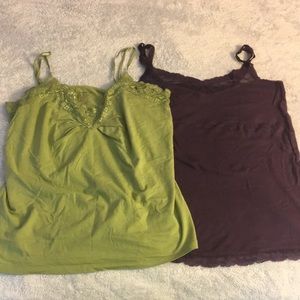 Set of 2 Old Navy tank tops